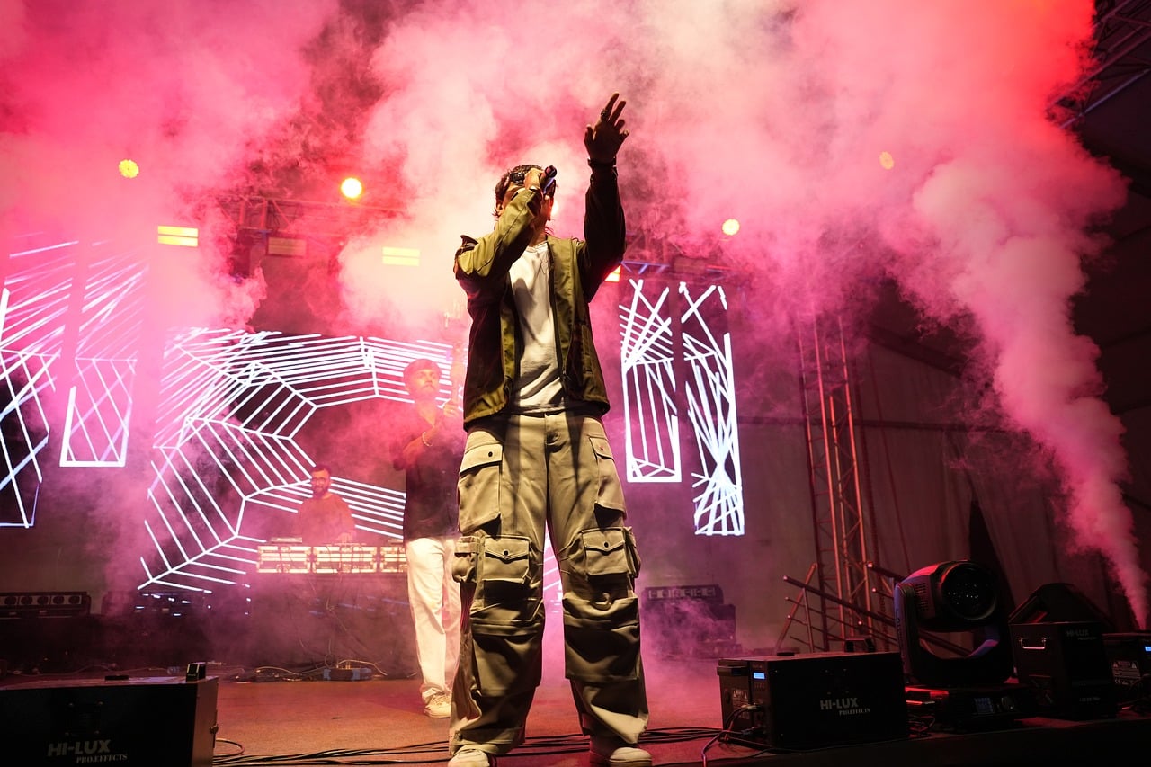Singer, music, concert — FUN88 Access Solutions for Stable and Uninterrupted Platform Entry